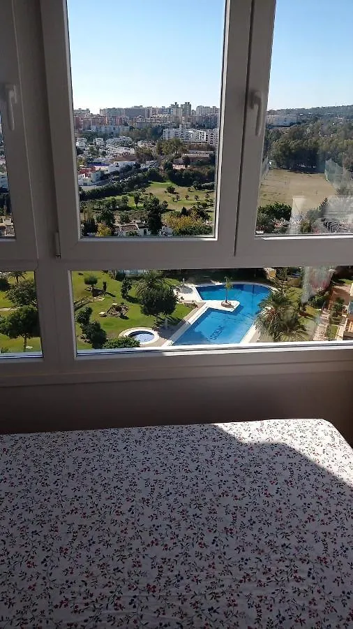 Estudio En La Colina Zona Playamar Torremolinos İspanya